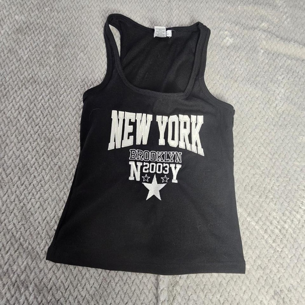 Rue21‎ Womens Black Ribbed New York Brooklyn 2003 Graphic Tank Top XS